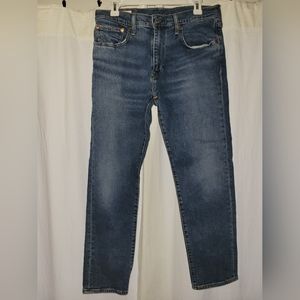 Levi's 502 Jeans